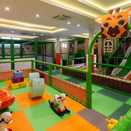 Nest Hotel