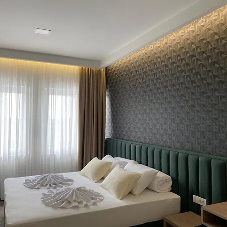 Hotel Nest 4*