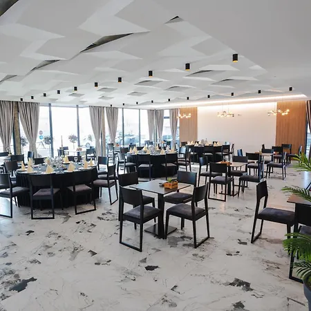 Nest Hotel