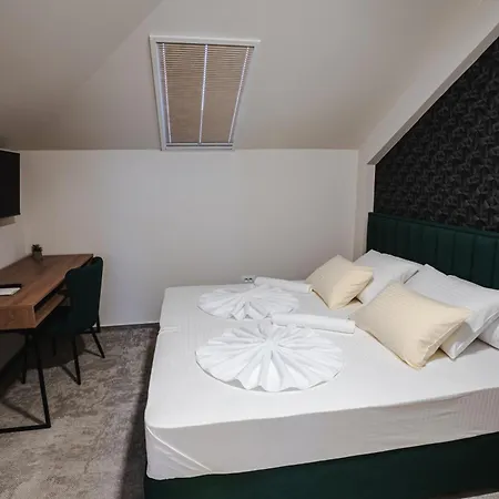 Nest Hotel 4*